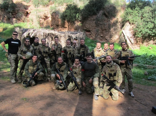 Grupo de soldados.jpg